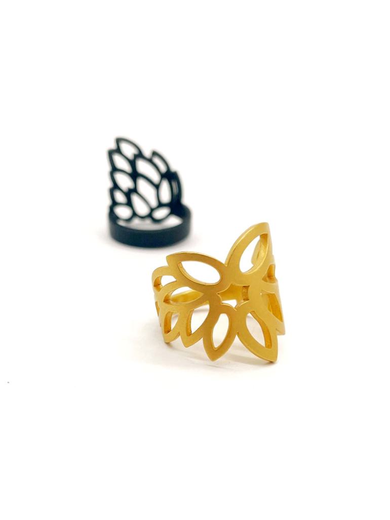 Christa Lühtje, Ring 'Chrysantheme', Gold