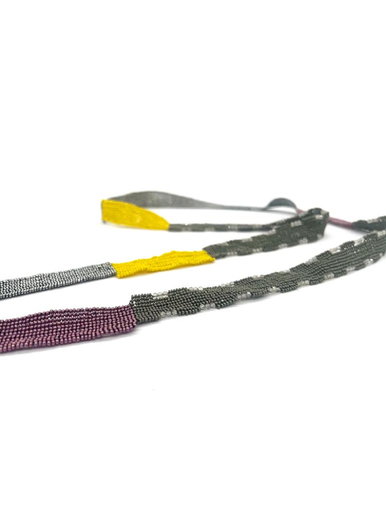 Kirsten Jaeschke, Kette, violett-silber-gelb, Glasperlen, Labradorit