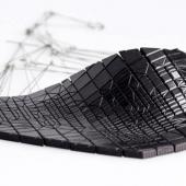Karin Maisch Space Mesh, Collier