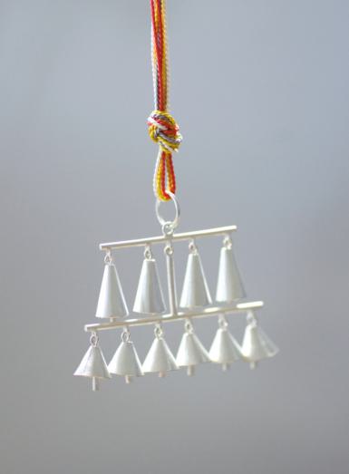 Sayumi Yogouchi, Anhänger / Pendant - Talisman 'Ring My Bells', Silber